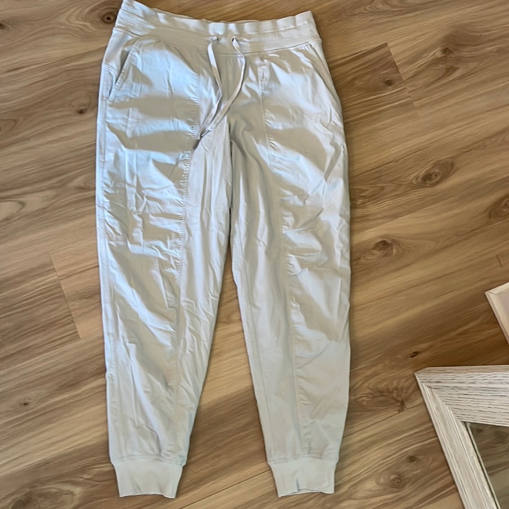 Lululemon joggers